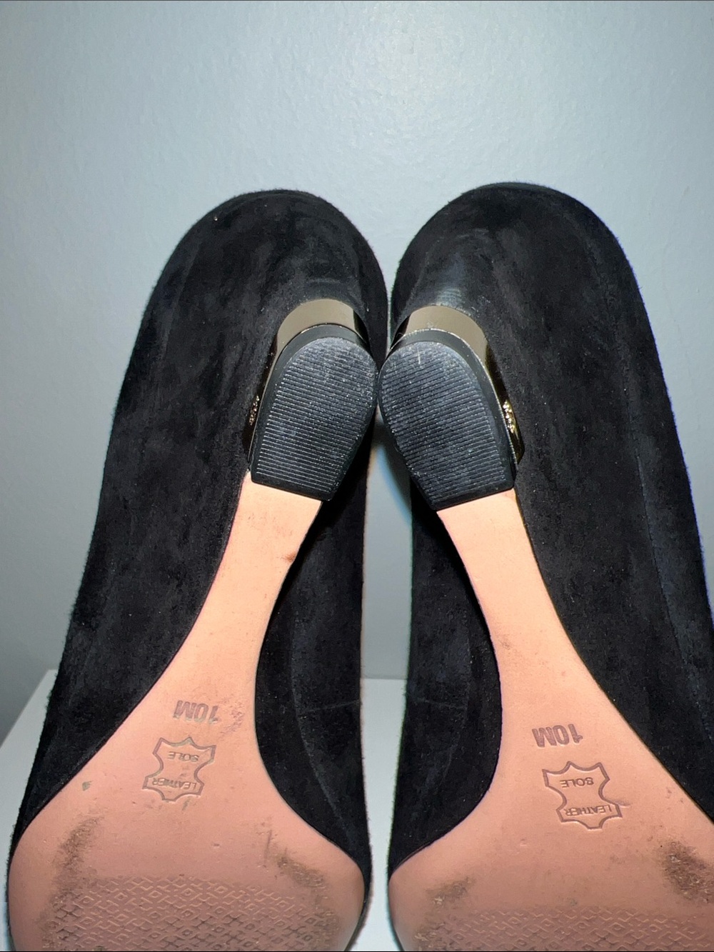 Tory Burch Black Suede Wedge Heels with Gold Accent (Size 10) - Picture 9 of 9
